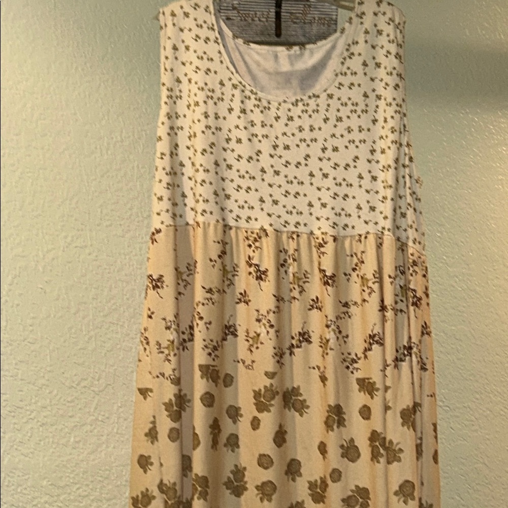 Floral High Low Dress - Cream and Brown - Picture 2 of 6